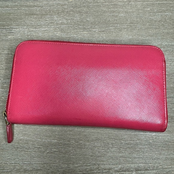 Prada Wallet | Good Condition - Picture 4 of 16